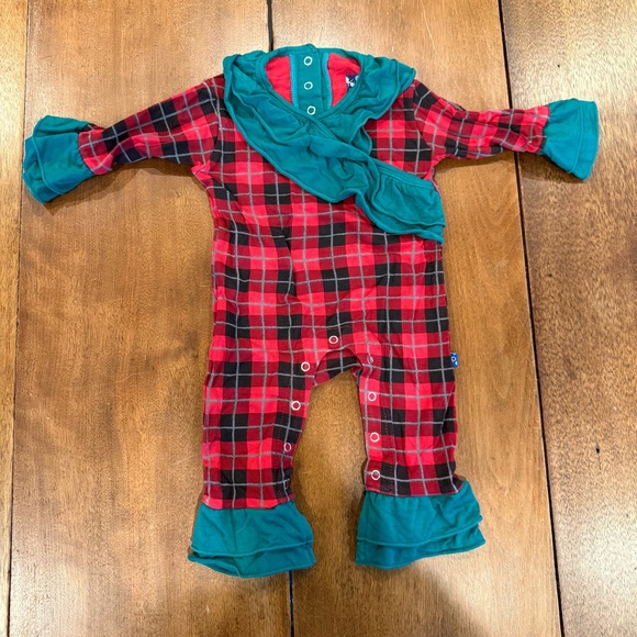 Kickee Pants Kimono Ruffle Bamboo Romper - Red Christmas Plaid, Newborn - Picture 3 of 7